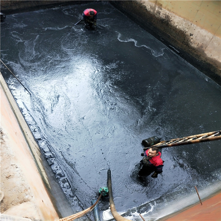 祁连废水池清理